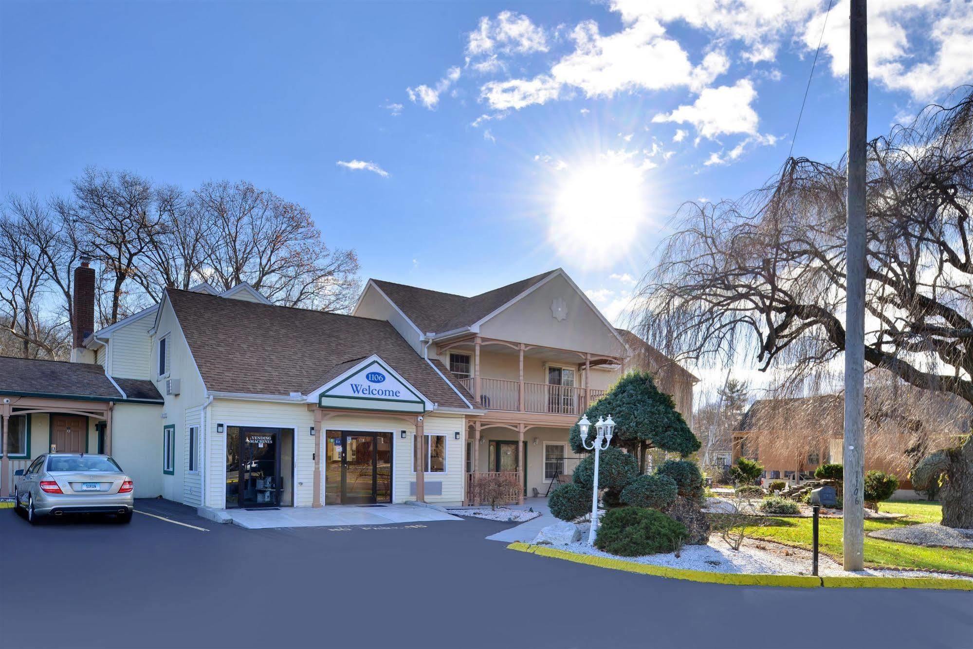 Cheshire Welcome Inn Екстер'єр фото
