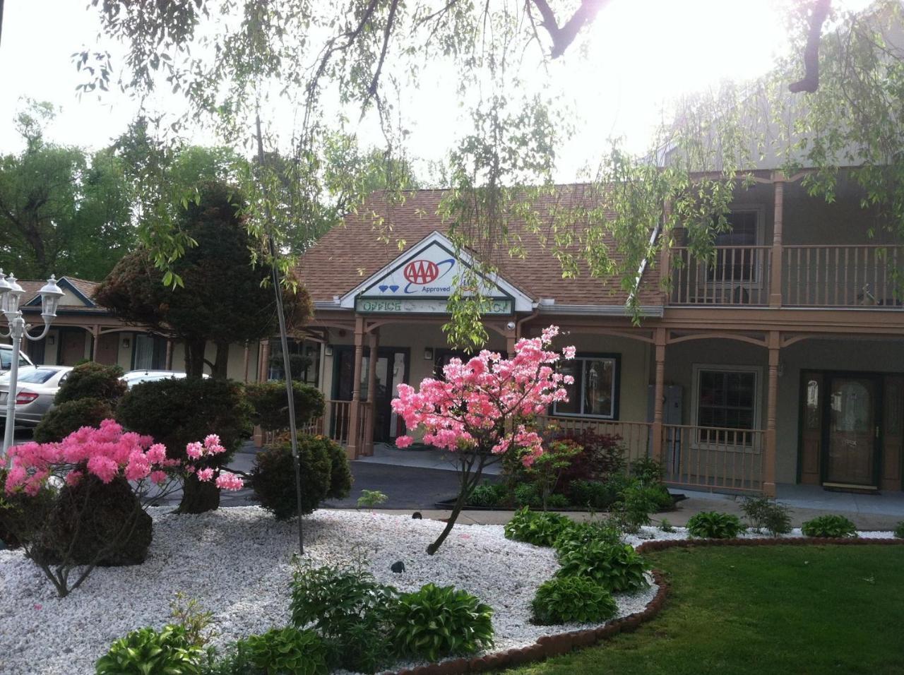 Cheshire Welcome Inn Екстер'єр фото